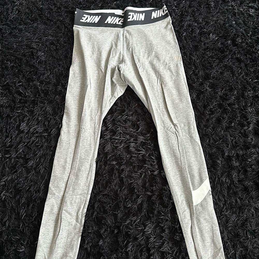 NIKE Leggings